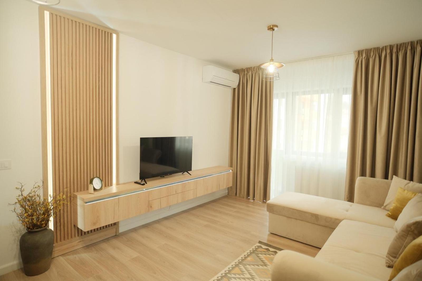 Green Studio Targu Neamt Ngoại thất bức ảnh