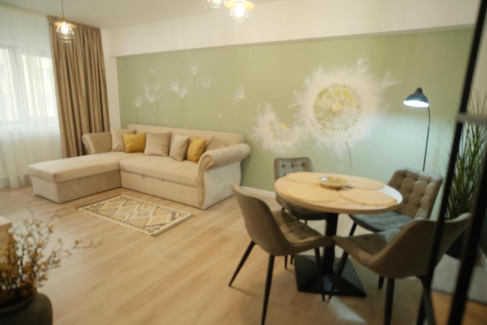 Green Studio Targu Neamt Ngoại thất bức ảnh